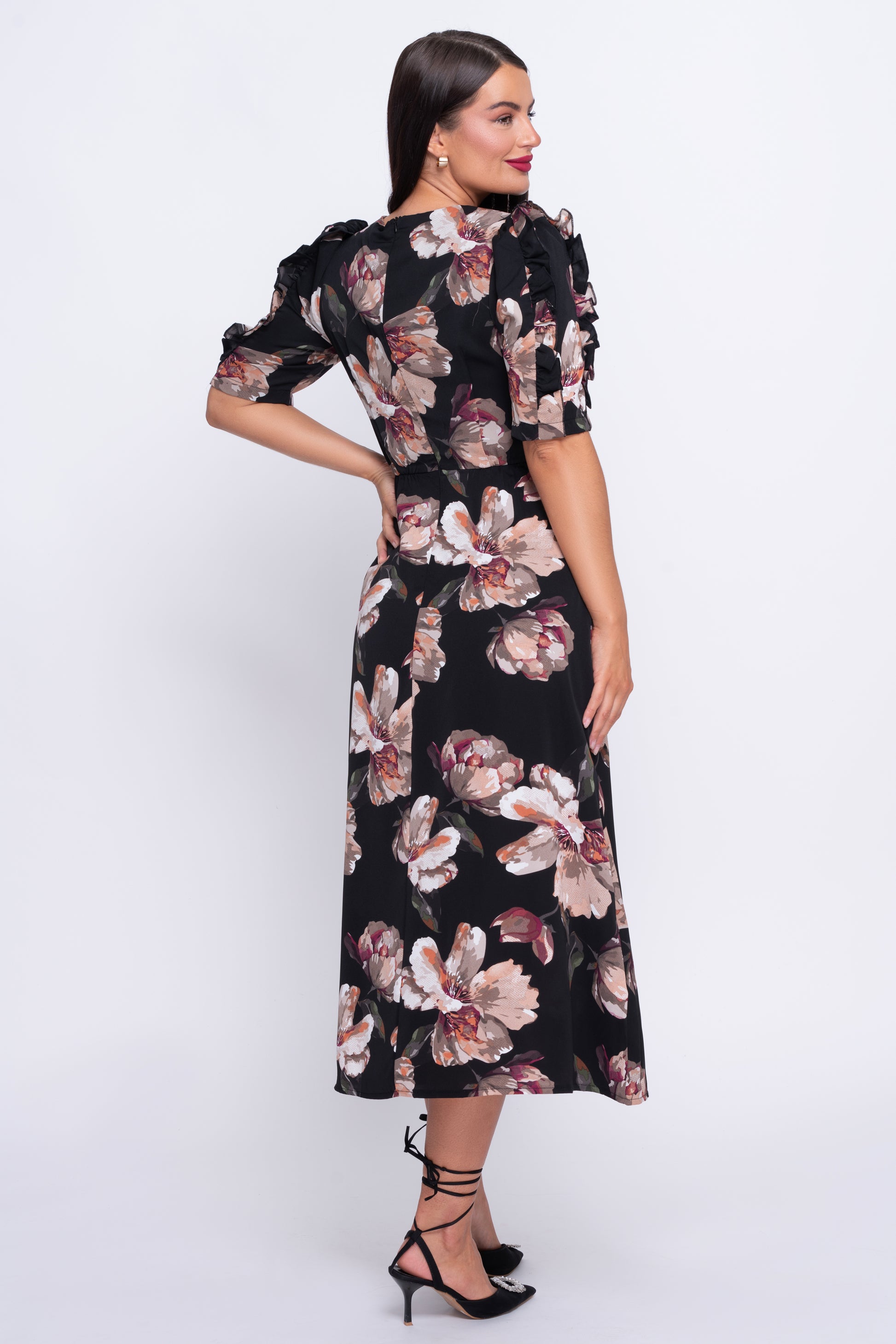 Samira black floral midi dress