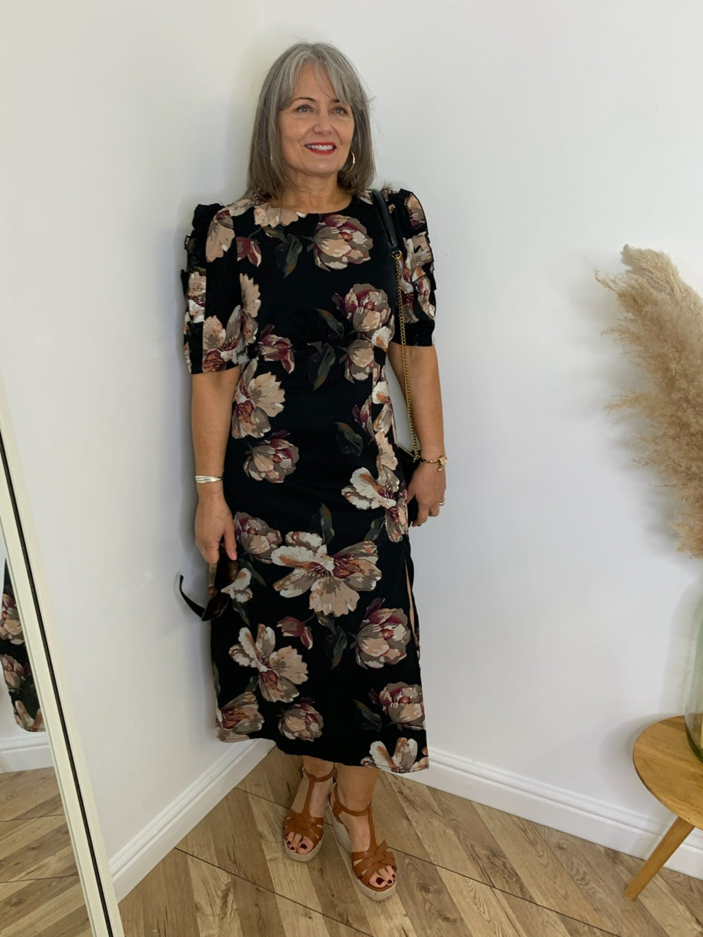 Samira black floral midi dress